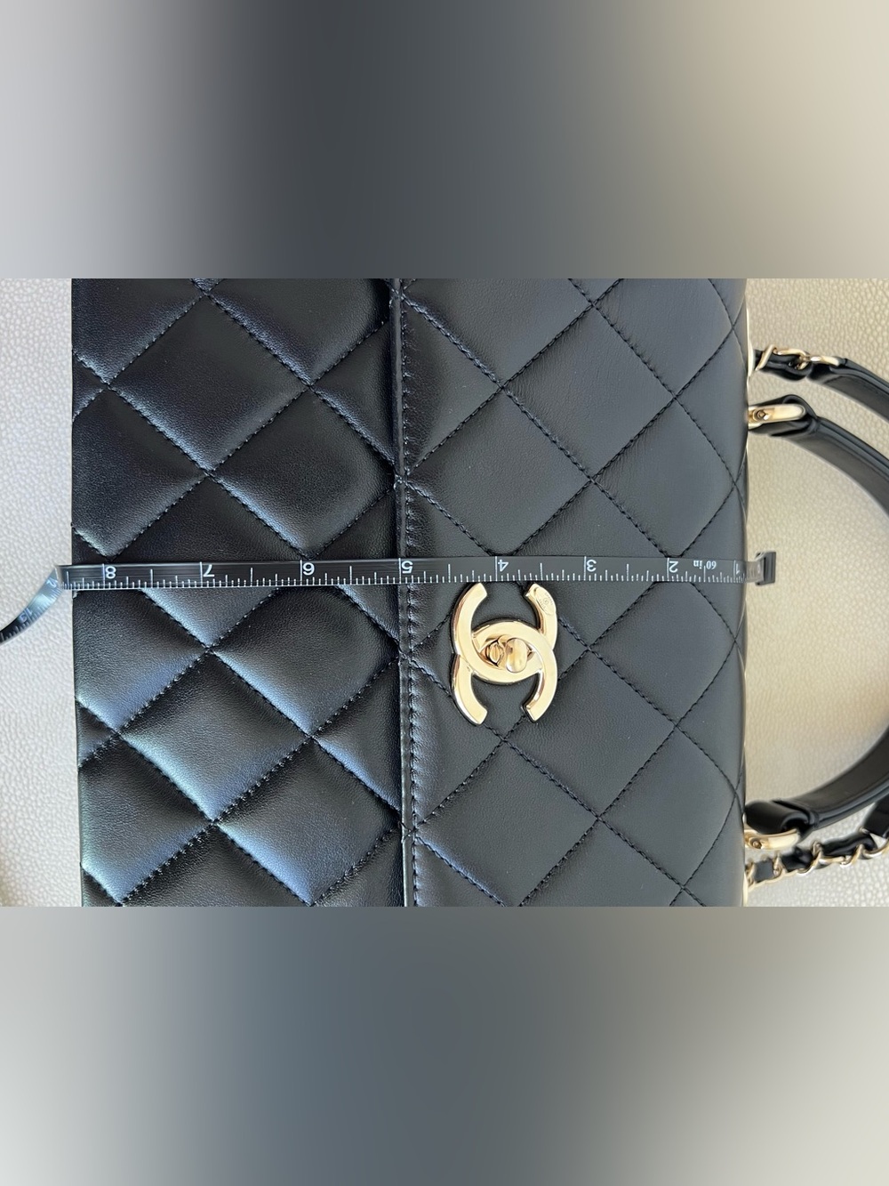 Chanel FLAP BAG WITH TOP HANDLE Lambskin & Gold-Tone Metal - Picture 9 of 16